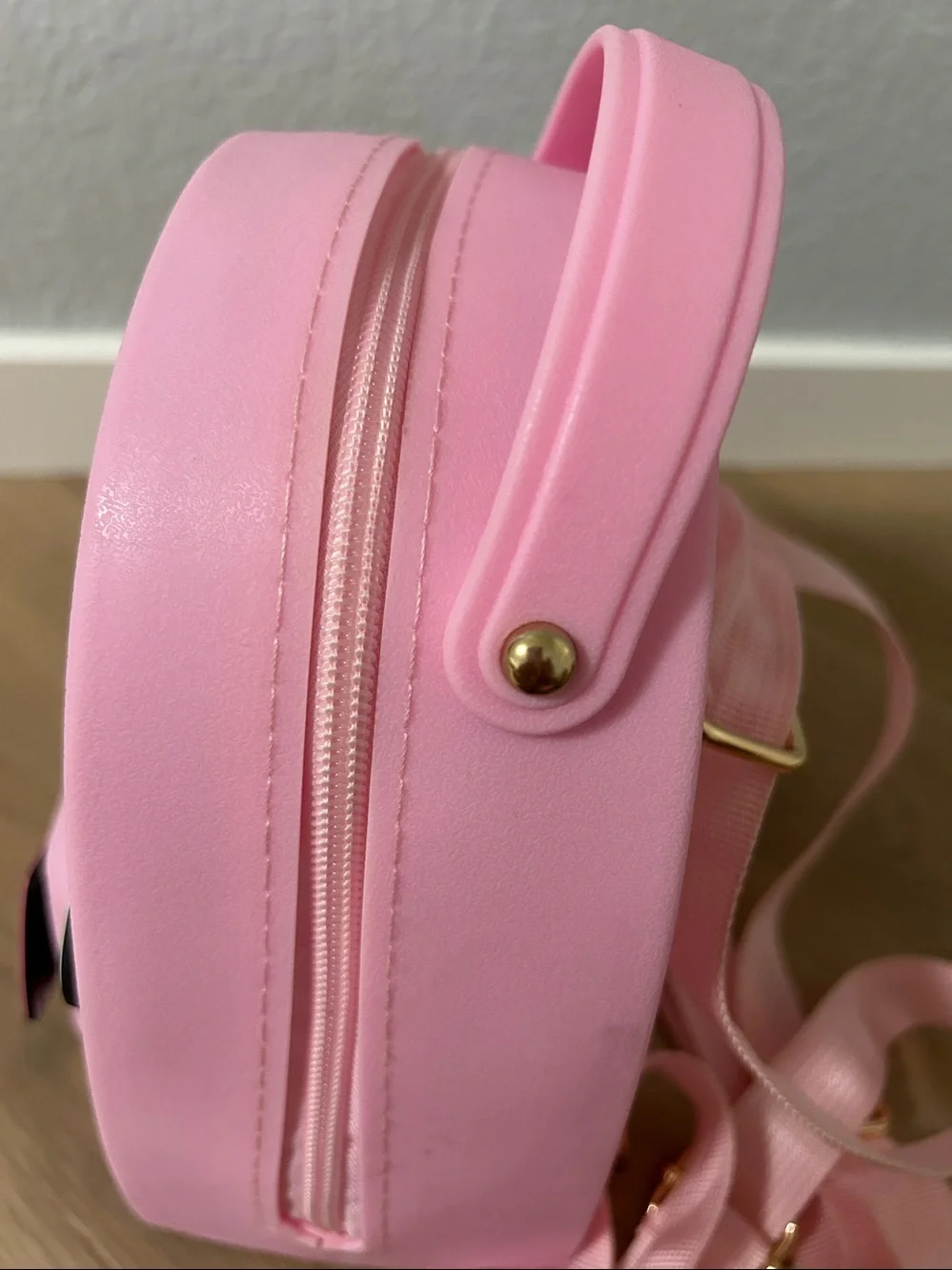 Silicone Jelly Kids Backpack-with 5 Fun Crocs Charms plus FREE Jibbitz   Charm